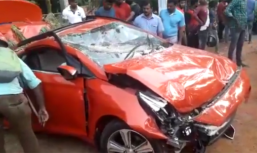 accident near Siddavana Gurukula in Ujire